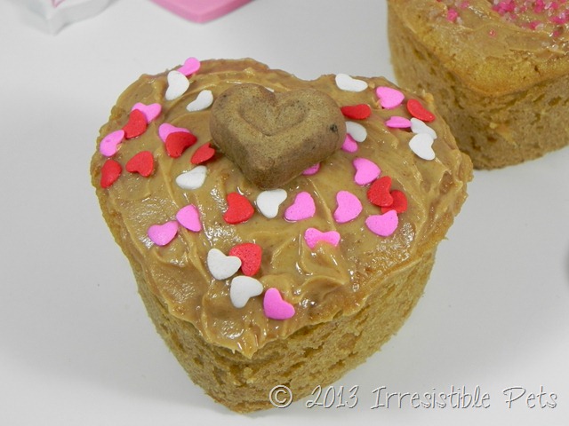 DIY Valentines Day Pup Cakes